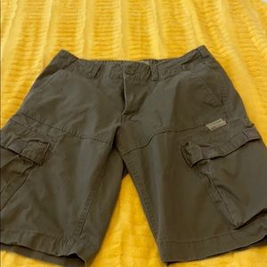 Men’s cargo shorts